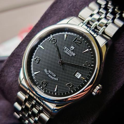 Watches sold by TimeForSell24 - Horoview