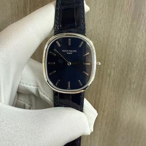 Patek Philippe 5738P-001
