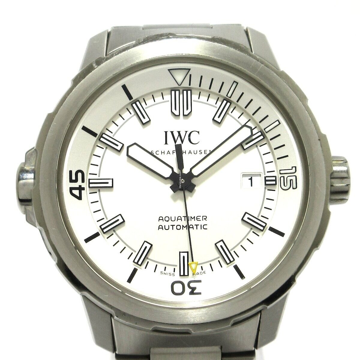 IW329004