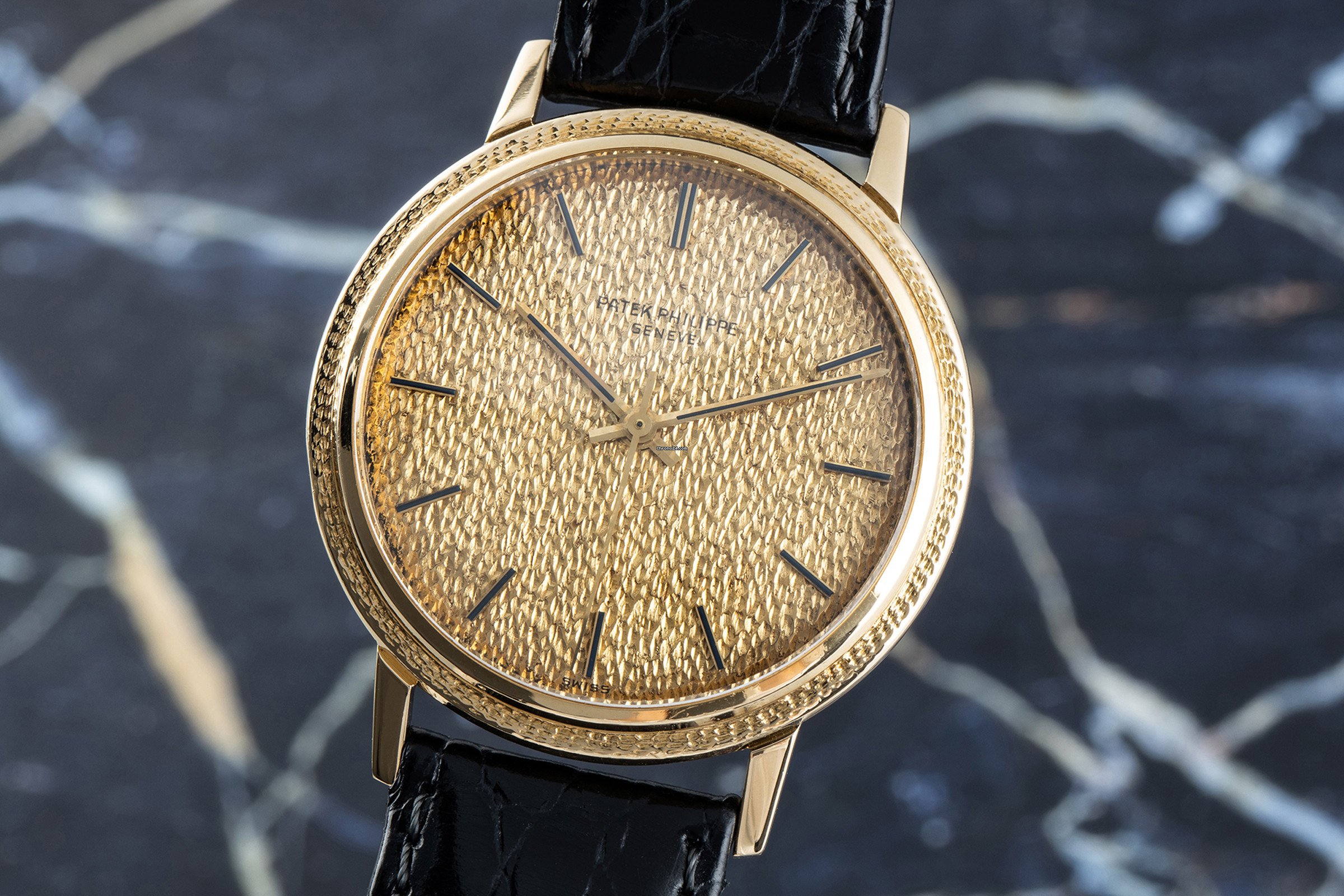 Patek Philippe Calatrava 18K (0,750) Gold Automatik Herrenuhr Ref