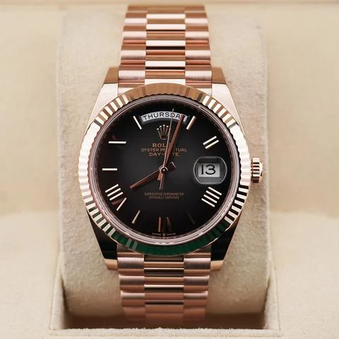 228235-0001