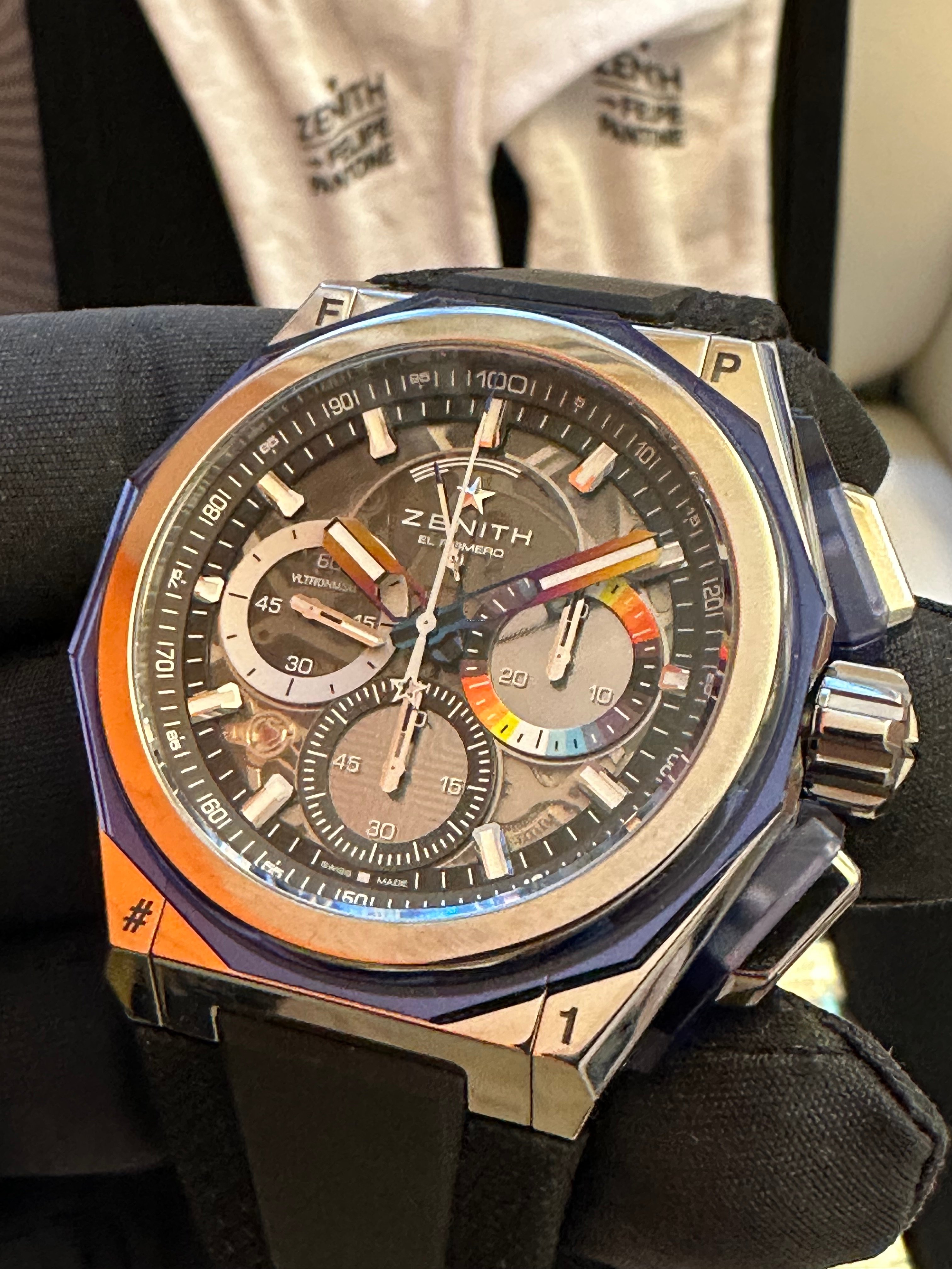 エメラルド Zenith Defy Extreme Felipe Pantone 03.9100.9004.49.I210 - Horoview