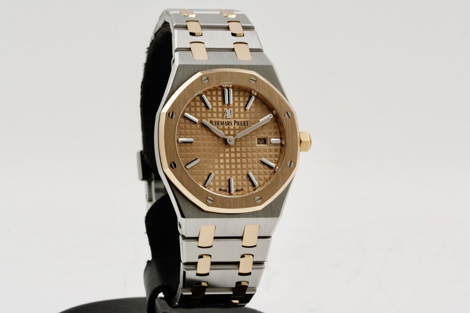 Audemars Piguet 67650SR.OO.1261SR.01