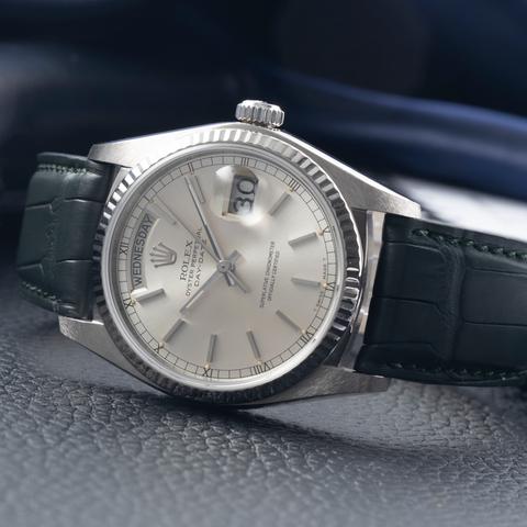 18039 Stella Red