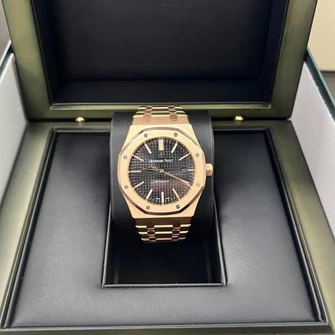 Audemars Piguet 15450OR.OO.D002CR.01