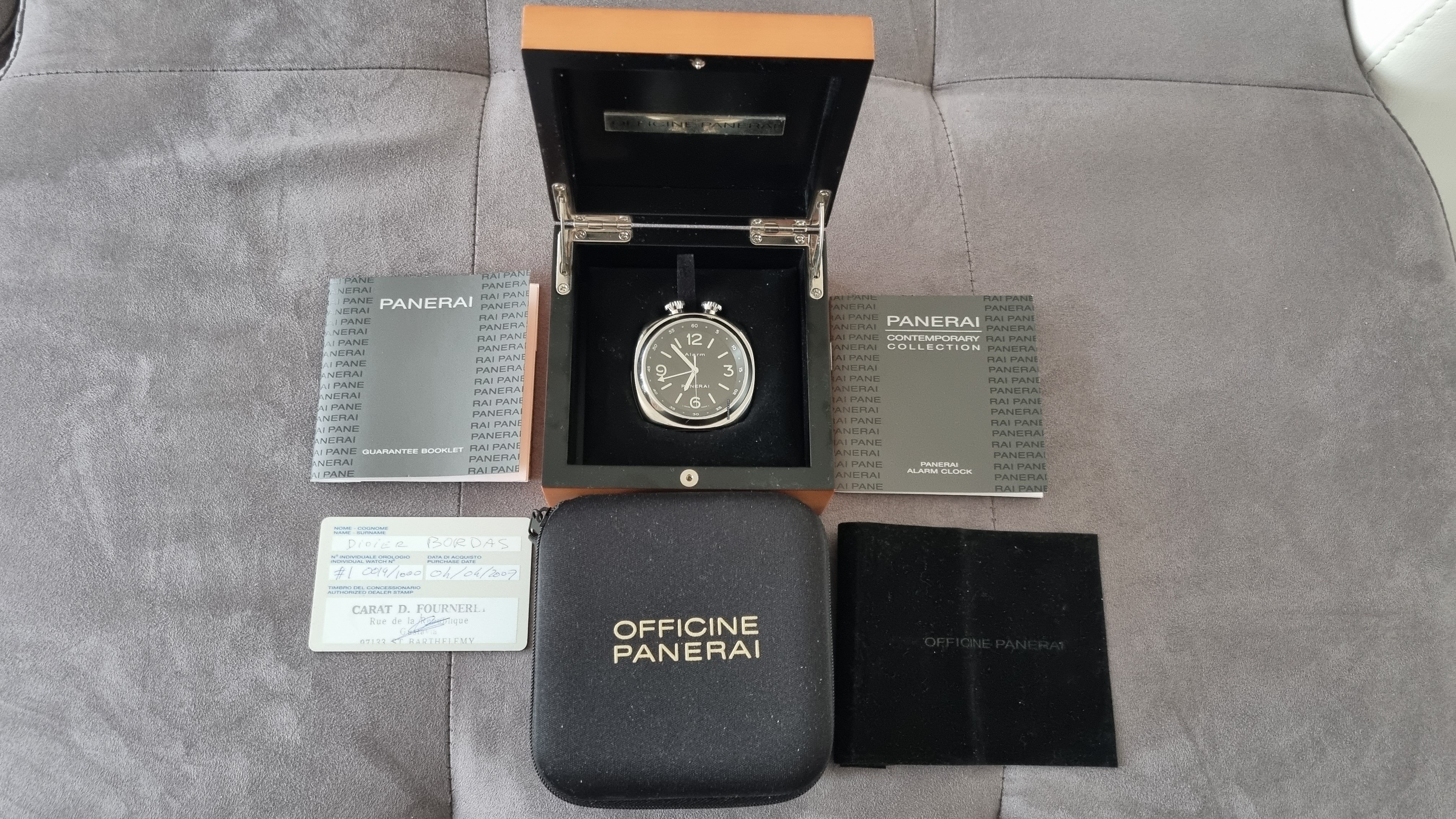 Panerai Travel Alarm Clock PAM00173 - Horoview