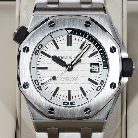 Audemars Piguet 15710ST.OO.A002CA.02