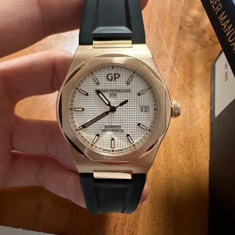 Girard-Perregaux 81005-52-132-BB6A