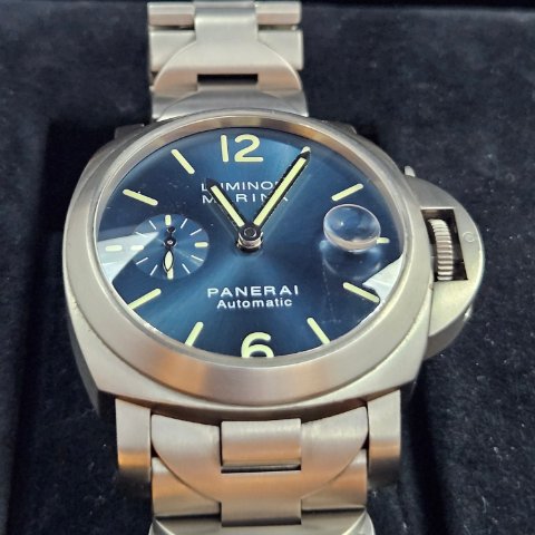 PANERAI LUMINOR MARINA 自動巻き腕時計 Panerai Luminor Marina Automatic 40mm Titanium Blue PAM00283
