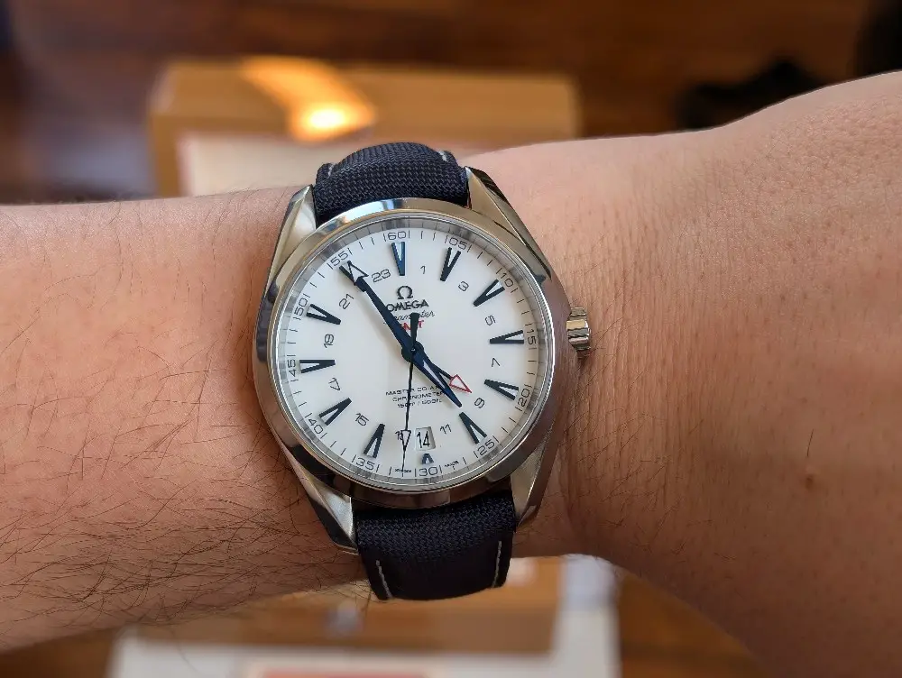 Omega 231.92.43.22.04.001