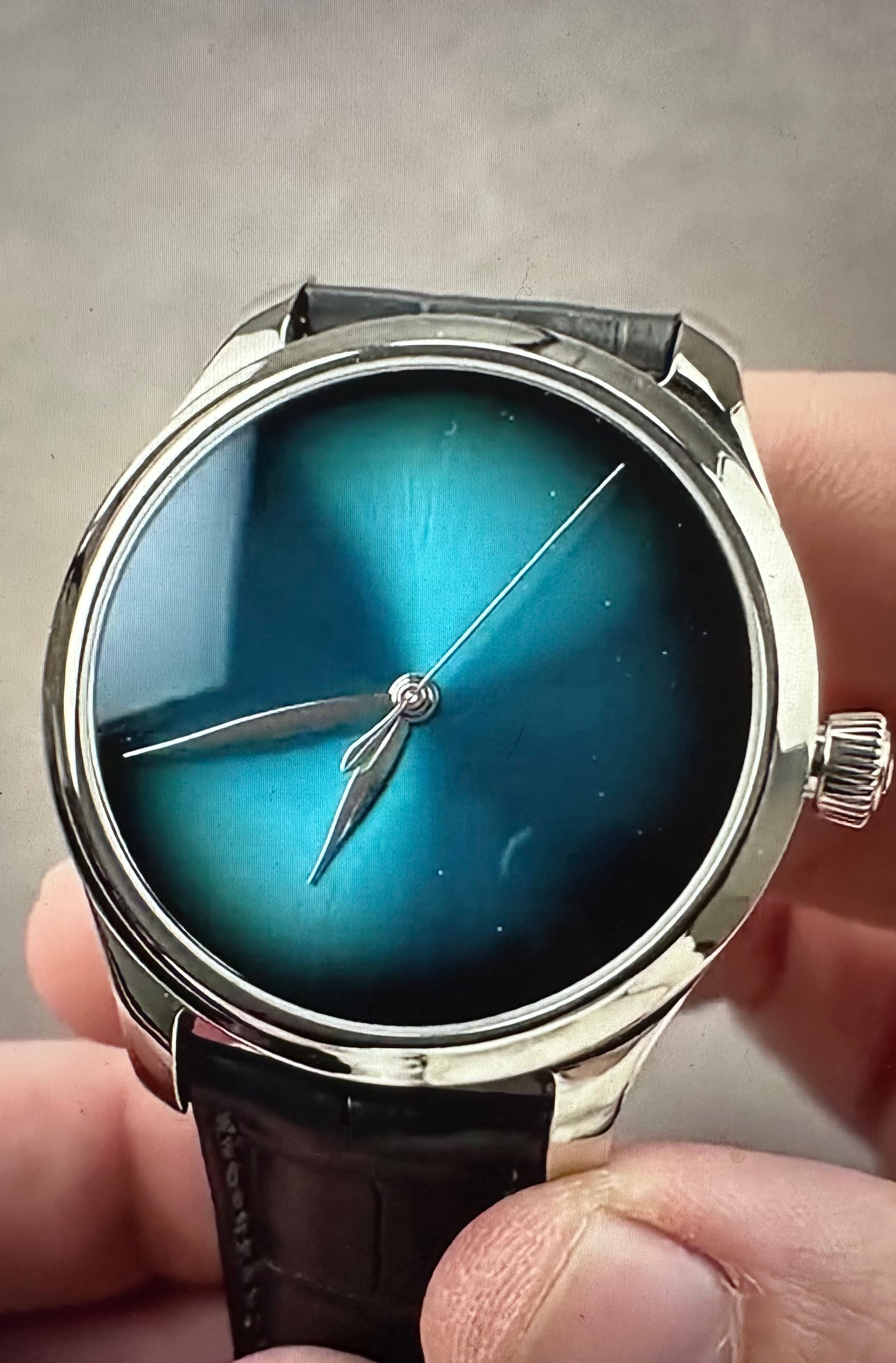 H. Moser & Cie 1200-1213