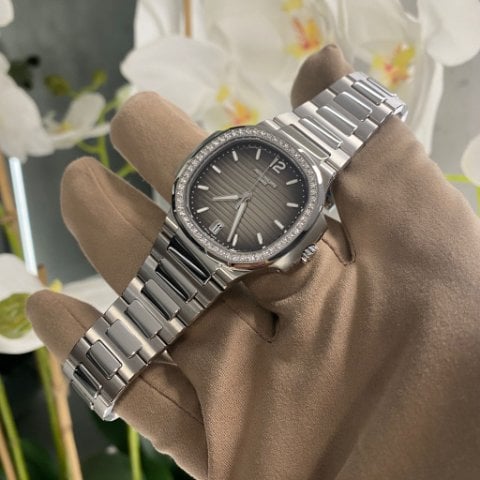 Patek Philippe 7118/1200A 011