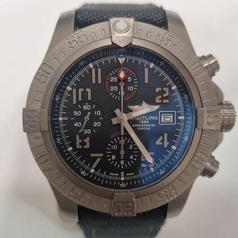 Breitling E13383101M1W1